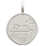 Pendentif avec motif de la constellation du signe du zodiaque Lion (Leo en latin) en argent 925/000 rhodié et oxydes de zirconium.