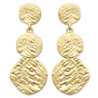 Boucles d'oreilles pendantes composées de trois pastilles martelées en plaqué or jaune 18 carats.