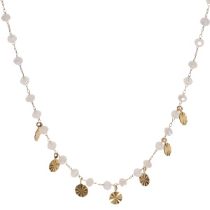 Collier composé d'une chaîne avec pampilles rondes en acier doré et de perles de couleur blanche. Fermoir mousqueton avec 5 cm de rallonge.