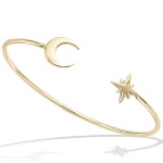 Bracelet jonc avec étoile et croissant de lune en plaqué or.