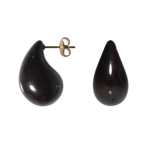 Boucles d'oreilles pendantes en forme de goutte en acier doré et en résine de couleur noire.