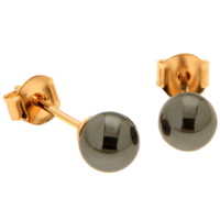 Boucles d'oreilles puces en plaqué or jaune 18 carats surmontées d'une perle en pierre véritable d'hématite.