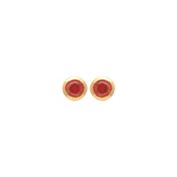 Boucles d'oreilles puces en plaqué or jaune 18 carats serties d'un oxyde de zirconium rouge.
