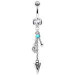 Piercing nombril avec pendants flèche, plume et triangle en acier chirurgical 316L, cristaux couleur cristal et perle imitation turquoise.