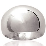 Bague large en forme de demi-jonc en argent 925/000.