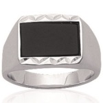 Bague en argent 925/000 et imitation onyx.