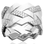 Bague en argent 925/000 rhodié et oxydes de zirconium.