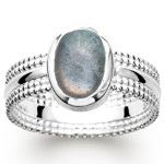 Bague en argent 925/000 rhodié et labradorite.