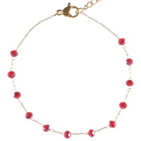 Bracelet en acier doré et perles de couleur rouge bordeaux. Fermoir mousqueton avec 3 cm de rallonge.
