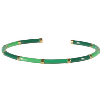 Bracelet jonc ouvert en acier doré et émail de couleur vert.