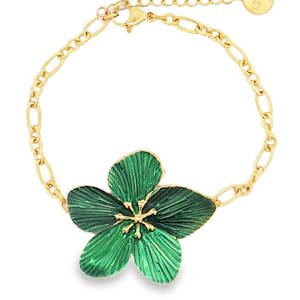 Ce bracelet chaîne en acier doré présente un design délicat et raffiné. La chaîne est fabriquée en acier doré étincelant et ornée d'un motif floral captivant. Portez ce bracelet pour ajouter une touche de luxe et de sophistication à votre style quotidien. Fermoir mousqueton avec 3 cm de rallonge.