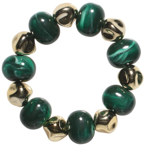 Bracelet élastique composé de perles difformes de couleur doré et de perles ovales de couleur verte.