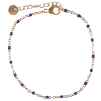 Bracelet composé d'une chaîne en acier doré et de perles en émail de couleur bleue. Fermoir mousqueton avec 3 cm de rallonge.