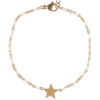 Bracelet composé d'une chaîne avec une étoile en acier doré et de perles en émail de couleur blanc. Fermoir mousqueton avec 5 cm de rallonge.