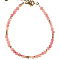 Bracelet composé de perles en véritable pierre de rhodonite et de perles en acier doré. Fermoir mousqueton avec 3 cm de rallonge.