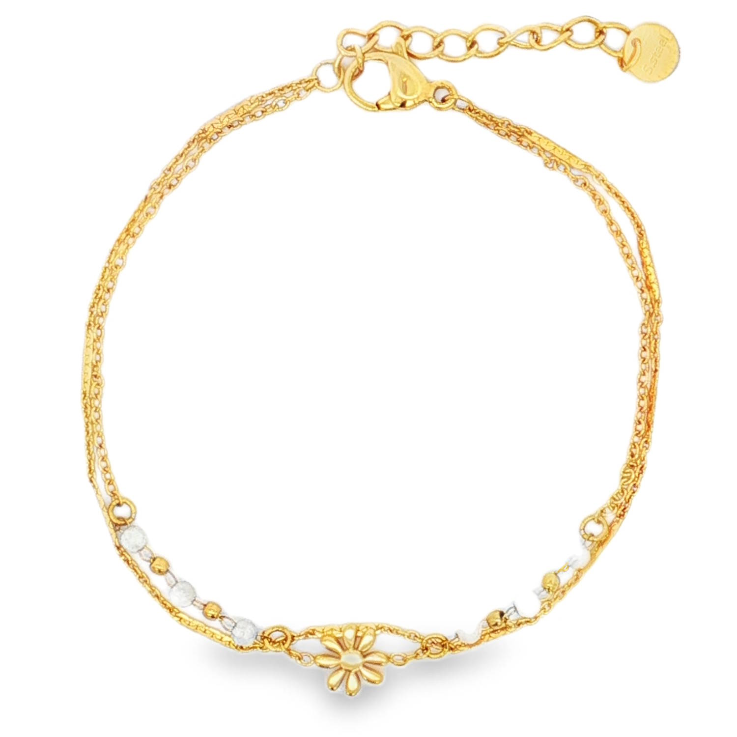 Sublime bracelet double rangs chaîne en acier doré, rehaussé de délicates perles blanches et d'un motif floral ajouré.<br/>Ce bijou raffiné, ajustable grâce à sa chaînette, apportera une touche d'éclat discret à votre poignet.<br/>Un accessoire précieux pour sublimer votre style.<br/>Fermoir mousqueton avec 3 cm de rallonge. Multirangs Perle Adolescent Adulte Femme Fille Fleurs Indémodable Nature Sublime bracelet double rangs chaîne en acier doré, rehaussé de délicates perles blanches et d'un motif floral ajouré.<br/>Ce bijou raffiné, ajustable grâce à sa chaînette, apportera une touche d'éclat discret à votre poignet.<br/>Un accessoire précieux pour sublimer votre style.<br/>Fermoir mousqueton avec 3 cm de rallonge. Multirangs Perle Adolescent Adulte Femme Fille Fleurs Indémodable Nature