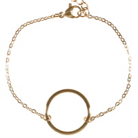 Bracelet composé d'une chaîne et d'un cercle en acier doré. Fermoir mousqueton avec 4 cm de rallonge.
