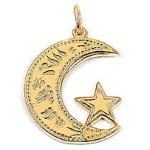 Pendentif croissant de lune et étoile en plaqué or.