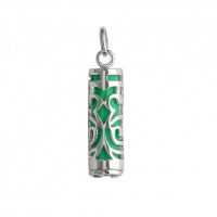 Pendentif Tiki polynésien de la force en argent 925/000 recouvert de platinium (ce qui donne un effet rhodié) avec un tube de jade.