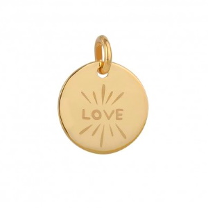 Pendentif rond avec le mot LOVE entouré de motif d'éclats en plaqué or jaune 18 carats.