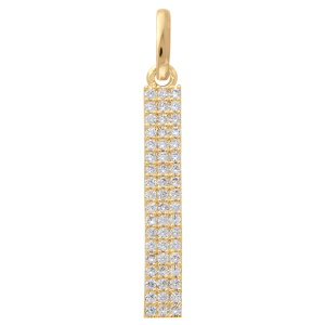 Pendentif de forme rectangulaire en plaqué or jaune 18 carats pavé d'oxydes de zirconium blancs.
