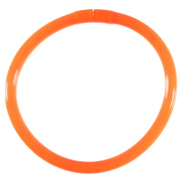 Bracelet bouddhiste jonc semi rigide en tube de plastique de couleur orange fluo rempli de poudre.
