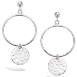 Boucles d'oreilles pendantes cercles et pastilles martelées en argent 925/000 rhodié.