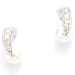 Boucles d'oreilles en argent 925/000 rhodié, oxyde de zirconium et verre.