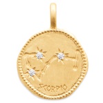 pendentif avec motif de la constellation du signe du zodiaque Scorpion (Scorpio en latin) en plaqué or et oxydes de zirconium.