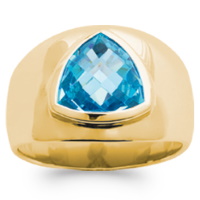 Bague en plaqué or jaune 18 carats surmontée d'un oxyde de zirconium de couleur bleue turquoise serti clos de forme triangulaire.