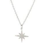 Collier avec pendentif étoile en acier 316L argenté.