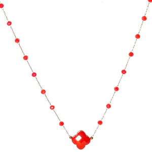 Collier composé d'une chaîne en acier doré, de perles de couleur rouge et d'une pierre de couleur rouge. Fermoir mousqueton avec 5 cm de rallonge.