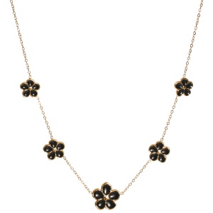Collier composé d'une chaîne en acier doré et de fleurs en émail de couleur noire. Fermoir mousqueton avec 5 cm de rallonge.