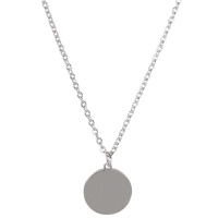 Collier composé d'une chaîne et d'un pendentif pastille ronde lisse en acier argenté.