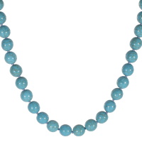 Collier composé d'un cordon de couleur bleu et de perles d'imitation turquoise.