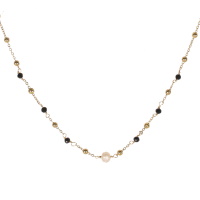 Collier composé d'une chaîne avec boules en acier doré, de perles en véritable pierre d'agate et d'une perle de nacre. Fermoir mousqueton avec 5 cm de rallonge.