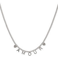 Collier composé d'une chaîne avec les lettres AMOUR et deux cœurs en acier argenté. Fermoir mousqueton avec 7 cm de rallonge.