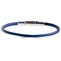 Bracelet composé d'un fermoir en acier argenté et d'un cordon en véritable cuir de couleur bleu.