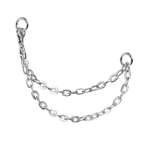 Double chaînes pour piercing ou boucles d'oreilles en titane argenté.