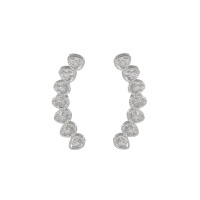 Boucles d'oreilles chenilles composées de gouttes en acier argenté serties clos de strass.