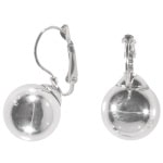 Boucles d'oreilles dormeuses fantaisie avec boules en métal argenté et matières synthétiques.