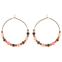Boucles d'oreilles créoles surmontées de perles en acier doré et de perles de couleur rouge et rose.