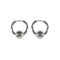 Boucles d'oreilles créoles fermées avec boule en acier argenté.