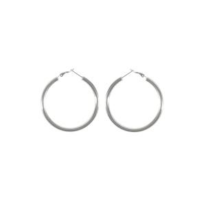 Boucles d'oreilles créoles en acier argenté.
