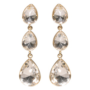Boucles d'oreilles pendantes en acier doré serties de trois cristaux en forme de goutte.