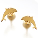 Boucles d'oreilles dauphin en plaqué or.