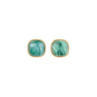 Boucles d'oreilles puces de forme carré en plaqué or jaune 18 carats serties d'une véritable pierre de malachite.