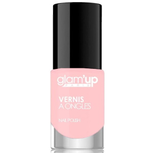 Vernis à ongles longue durée. Il offre une grande palette de coloris des plus intemporels aux plus en vogue. Son pinceau extra-large, son séchage rapide et sa tenue ultra-longue assurent un résultat professionnel et de haute qualité. Une texture fluide un peu gélifiée, facile à poser et au séchage rapide.