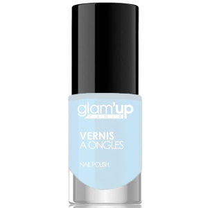 Vernis à ongles longue durée. Il offre une grande palette de coloris des plus intemporels aux plus en vogue. Son pinceau extra-large, son séchage rapide et sa tenue ultra-longue assurent un résultat professionnel et de haute qualité. Une texture fluide un peu gélifiée, facile à poser et au séchage rapide.