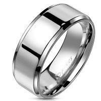 Bague en acier chirurgical 316L poli miroir.